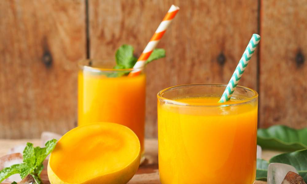 Mango juice - Fruit Juices for Skin Whitening and Lightening