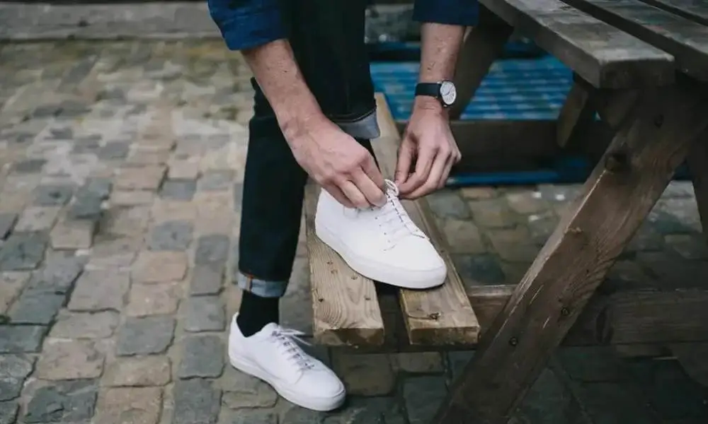 How To Wear Black Sock With White Shoes In Style - Can You Wear Black Socks With White Shoes